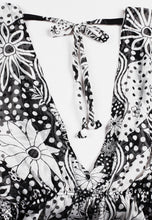 Load image into Gallery viewer, LA LEELA Women&#39;s Bathing Suit Cover-up Mini Swing Dress L-XL Black-M390